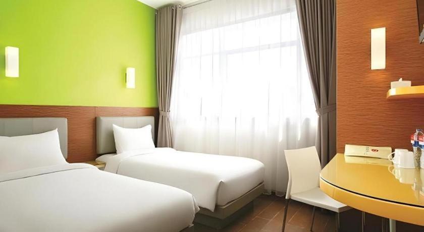 Amaris Hotel La Codefin Kemang Dżakarta Zewnętrze zdjęcie