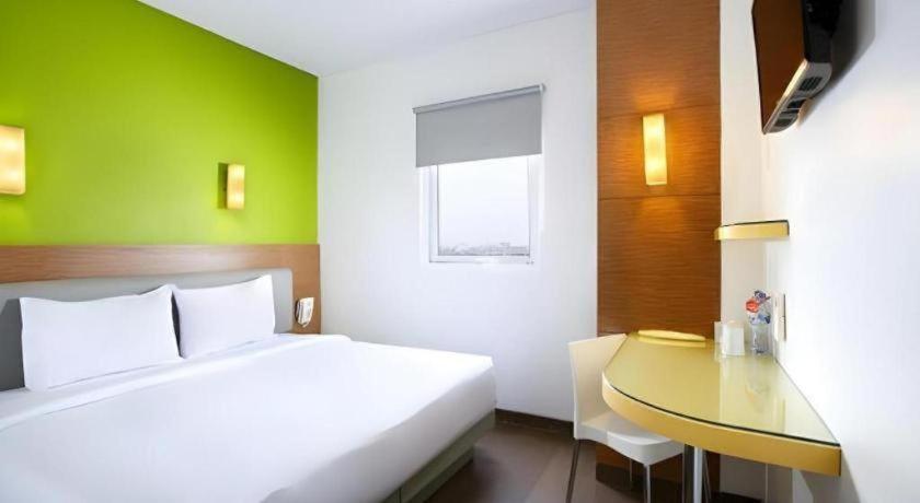 Amaris Hotel La Codefin Kemang Dżakarta Zewnętrze zdjęcie