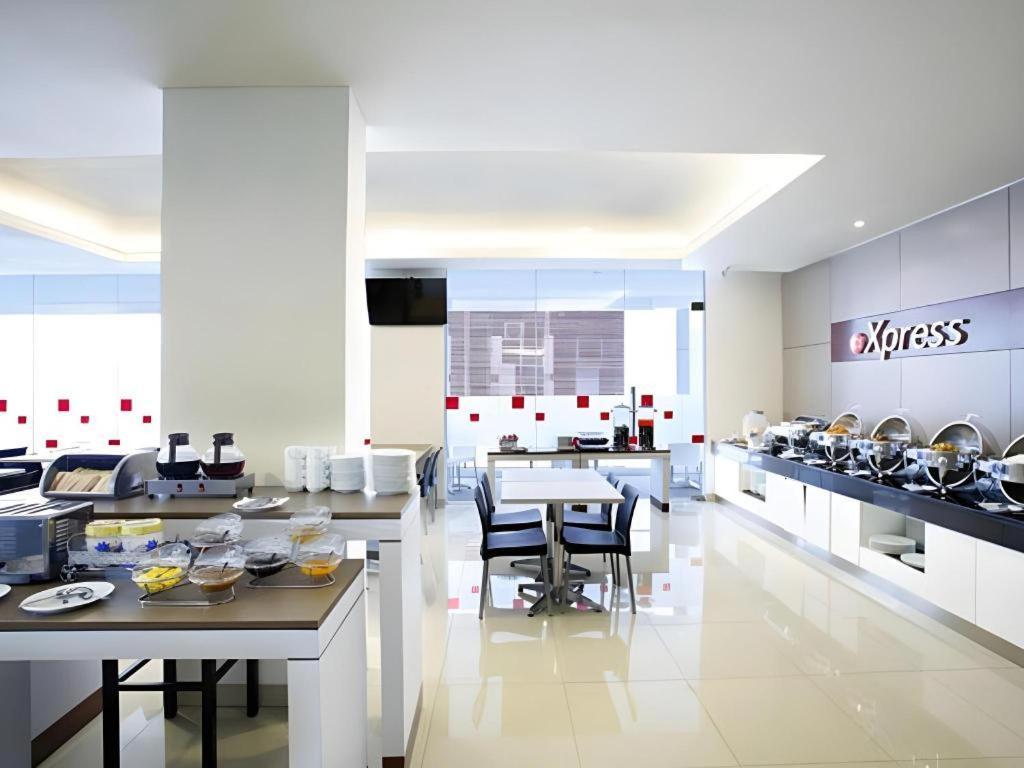 Amaris Hotel La Codefin Kemang Dżakarta Zewnętrze zdjęcie